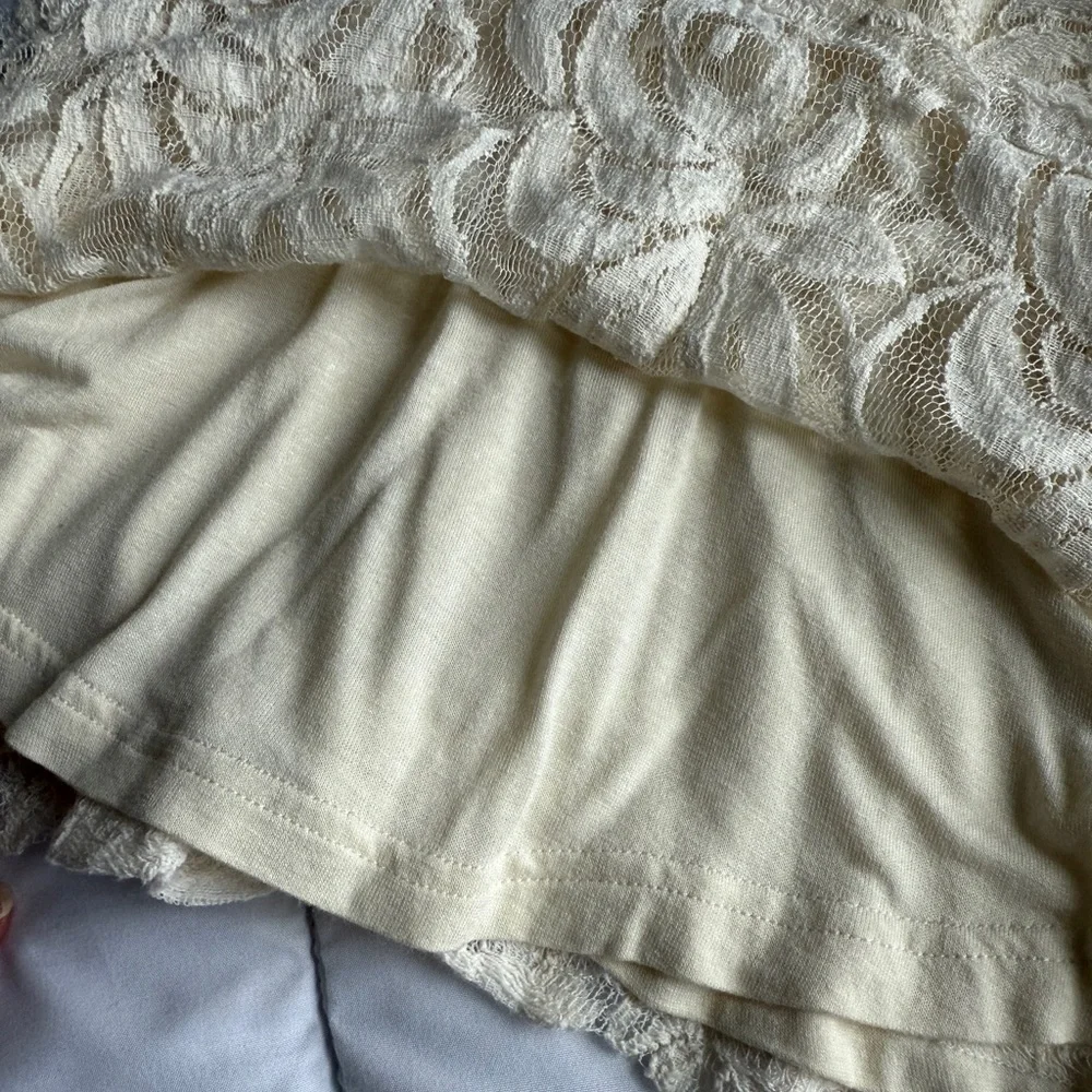 Forever 21 Cream Lace Blouse - Picture 5 of 7